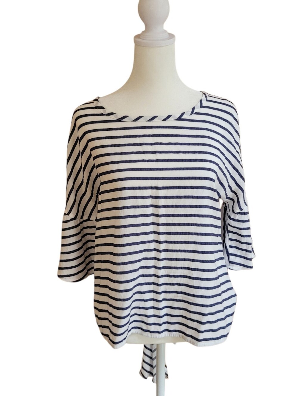 Express Striped Boatneck Women’s Top Navy and White Size S